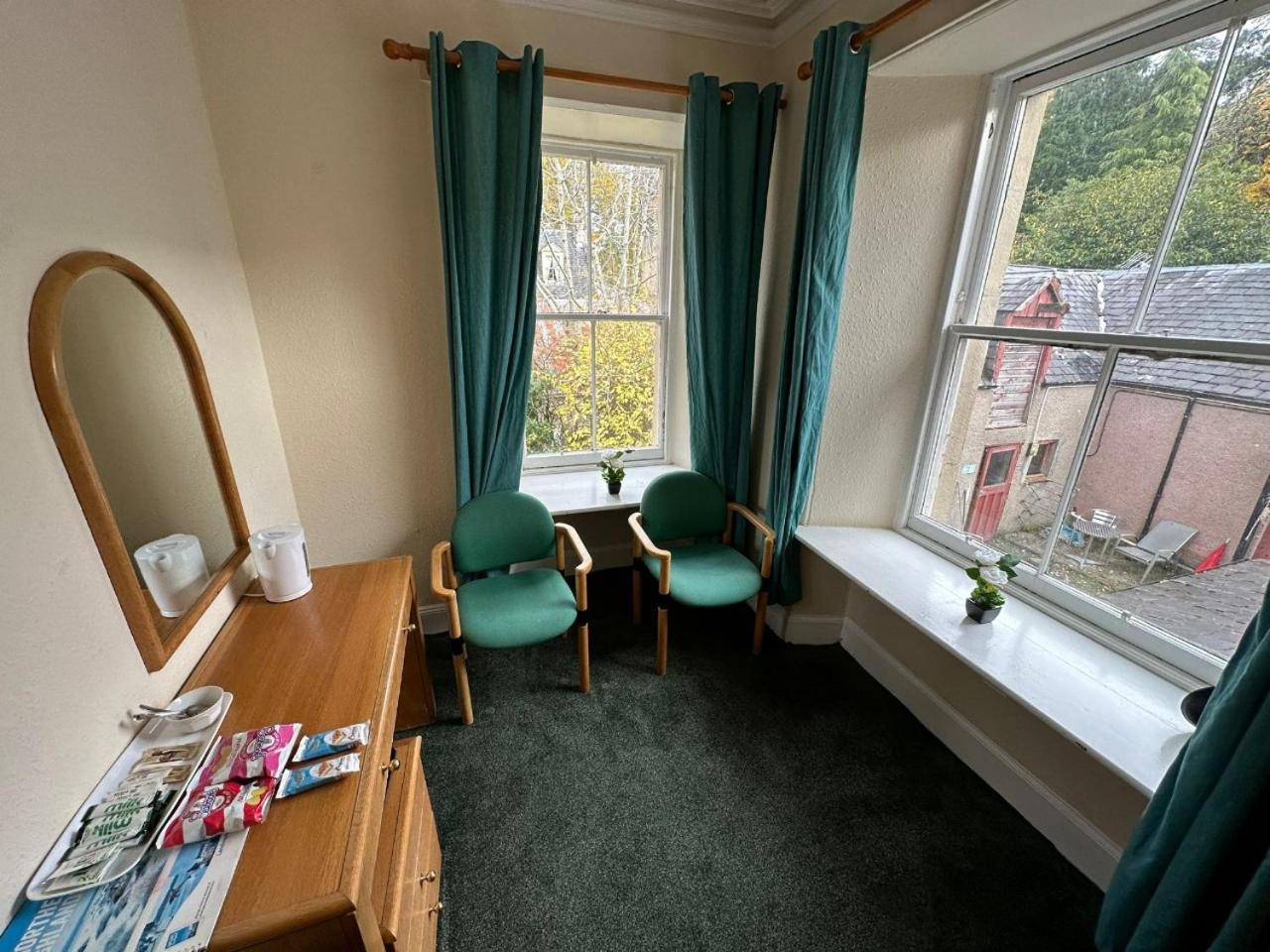 Mackay'S Spa Lodge Hotel Strathpeffer Ngoại thất bức ảnh